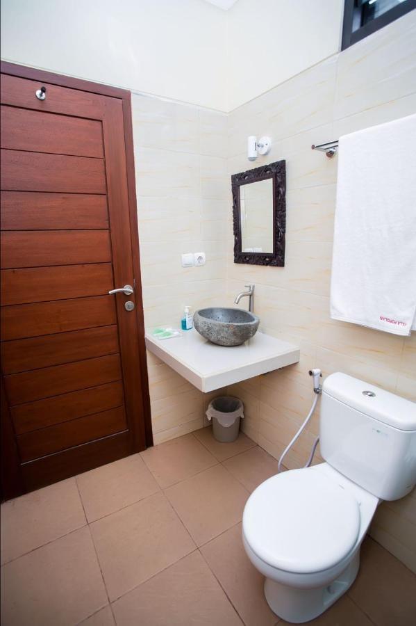 Villa Popolan And Guest House Ubud  Exterior photo