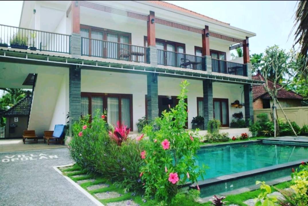 Villa Popolan And Guest House Ubud  Exterior photo